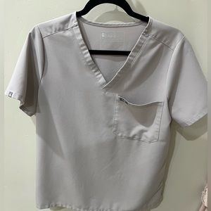 Figs Catarina One Pocket Scrub Top color: Slate